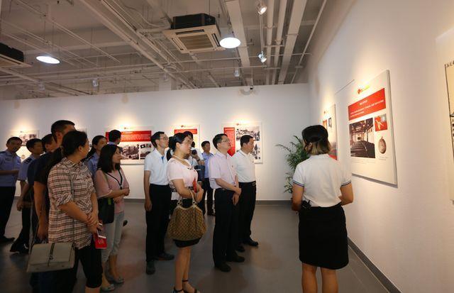 情侣之间出去旅游，应该注意些什么？游戏画面